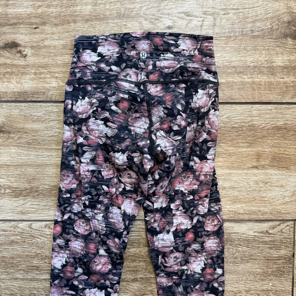 Lululemon Wunder Under Hi-Rise Leggings Size 4 Nulux Peony Floral Multi Stretch - Picture 12 of 16